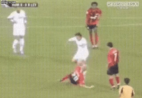혹시 이 축구선수 기억하시나요?
