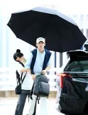 매니저 갑질로 난리난 정해인 우산 크기