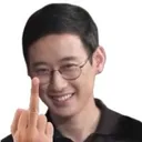 저 사람은 11시반에 알람 맞춰놓고 잤다가 4시에 일어난 용사님...?