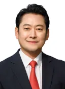 전두환의 불출석 재판을 허가해준 판사