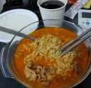 마침 새벽 한시군