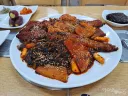 급식 그리고 군대 반찬으로 나와서 맛없다는 인식이 강한 음식