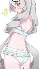 블루아카)등짝 보여주는 학생.jpg
