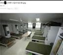ㅅㅅ하면 나갈 수 있는 방 갑.jpg