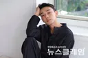 유아인 복귀 시그널…