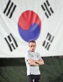 현실적인 감독은 한명 뿐임..