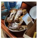 치킨 먹을 때 가끔 존재하는 스타일이 우리집에 산다