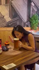 맥주 원샷 때리는 누나