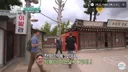 80년대 재현 거리 고증 틀렸다고 지적하는 미국인