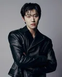 더블랙레이블 간 곽동연, 새 프로필 공개