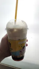 여기 메가커피 알바생 맘에드네