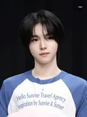 이 날 얼굴 레전더리였다는 반응 많은 남돌 얼굴.jpg