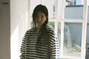 오늘자 데이즈드 셀린느 수지 필름 카메라
