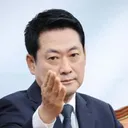...지지율 꺾인 국힘…민주당에 재역전