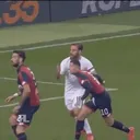축구 역사상 최고의 볼터치.gif