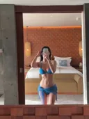 발리 풀빌라 슬랜더 비키니 누나