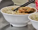 호불호 갈린다는 트레이더스 6.5천원 닭반마리 쌀국수