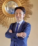 아라키 센세가 석가면 사용자 라는 얘기는 당연히 구라다