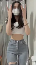 약후 )) 청바지 내리고 반 엉덩이 까는 몸매좋은녀