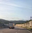 퇴근길인데 얜 뭐냐...