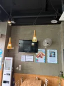 리센느 매니져도 상당히 이쁘네요..