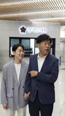 오늘 행사장에서 만난 김용과 김형남ㅠㅠ