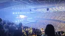 최근 콘서트 직캠용으로 꽤 보이기 시작한 핸드폰