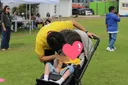 선생님이 운동회에서 유아차를 끌고 달린 이유