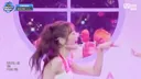 리센느 샤라웃에 18년만에 프리티걸 무대 선 니콜