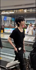 이렇게 마른 남자 취향이 아닌 여자들도 있을까