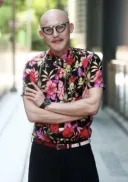 디자이너 황재근 근황.jpg