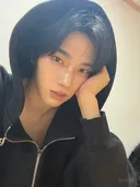 김부장 나온 훈훈한 남배우가 아이돌로 본업할때 갭차이..jpg