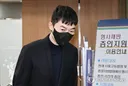 '문항 거래' 현우진에 징역 1년 구형…