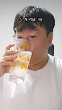 롤)큐베 짜장라면 먹방 보면서 벽느낀게