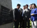 2016년 김민석 영입한 사람이 추미애네요. 문재인도 환영.