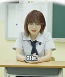 데뷔 11년차 아이돌인데 친구가 별로 없다는 아이돌 .jpg
