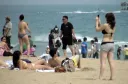 언냐들~ 해운대, 비키니입고 커피숍 가면 안되?
