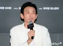 황정민 "불륜 주장 A씨=스토킹 피의자… 벌금 300만원 약식명령"