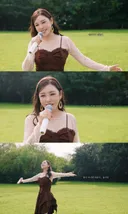송가인, '꽃이 아니면 어떤가' 100만 뷰 달성…스페셜 라이브 클립 선물