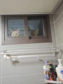 엿보기 창문