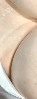 라오) Q : 무적의용 마우스패드가 60만원이라던데 왜 이리 비싼가요?