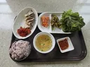 논란의 수육 정식 8500원