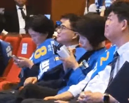 최민희 곤조력이 대단하네요