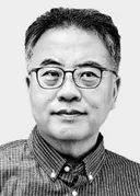 뉴욕타임스의 경영, 위기와 철학 사이