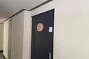 OO하지 않으면 나갈수 없는 방
