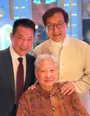결혼식 참석해 같이 사진 찍은 성룡 원표 홍금보.JPG