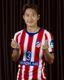 전국민 축구 유니폼 될 스트라이프 옷
