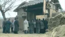 "군대 안 갈려고 팔이랑 손가락을 부러트린다고?"