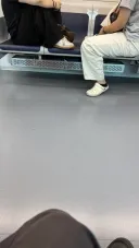 지하철 노매너