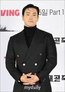 최시원, '태극기 논란' 김희철에게